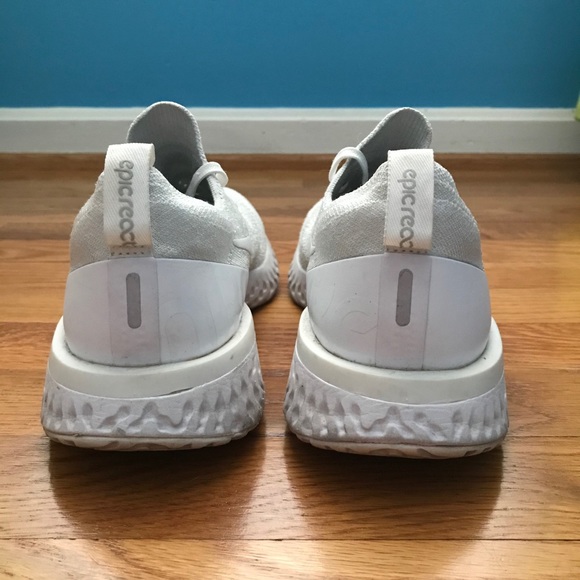 Nike Epic React Flyknit True White - Picture 4 of 5